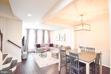 8932 Singleleaf Cir, Lorton, VA 22079 - photo 6