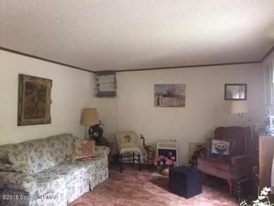 17 Smith Cir, Jim Thorpe, PA 18229 - photo 4