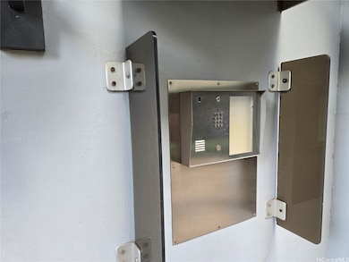 Punahou Tower unit 504, Honolulu, HI 96822 - photo 3