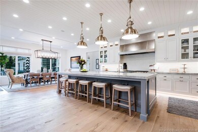 761 N Center St, Midway, UT 84049 - photo 5