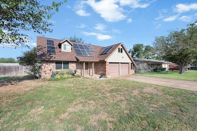 703 Timberline St, Kennedale, TX 76060 - photo 3