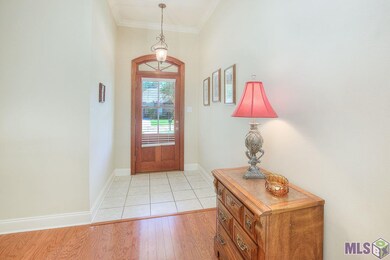 What a welcome entry into your new home.