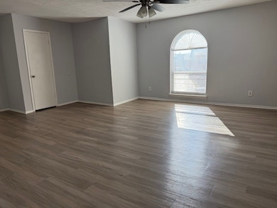 6000 Westridge Ln unit 802, Fort Worth, TX 76116 - photo 4