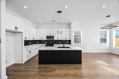 2105 Melbourne St unit A, Houston, TX 77026 - photo 7