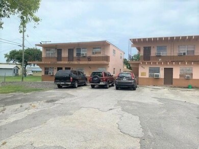 505 SW 9th St unit 1, Belle Glade, FL 33430 - photo 4