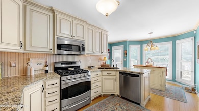 13254 Broken Branch Way-10