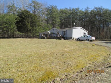 131 Virginia Line Rd, Berkeley Springs, WV 25411 - photo 2