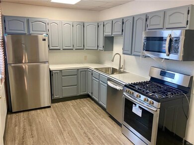 1336 W Gordon St, Allentown, PA 18102 - photo 2