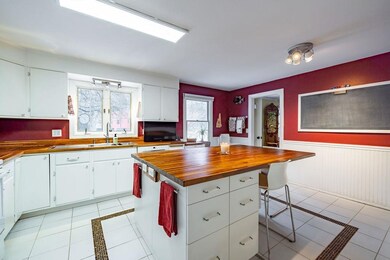 33 Woodland Dr, Contoocook, NH 03229 - photo 6