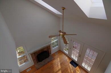 2724 Deer Ridge Dr, Silver Spring, MD 20904 - photo 6