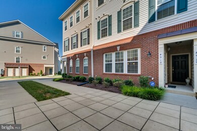 4918 Dane Ridge Cir, Woodbridge, VA 22193 - photo 3