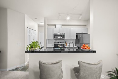 801 Ave N Rainer unit E324, Renton, WA 98057 - photo 3