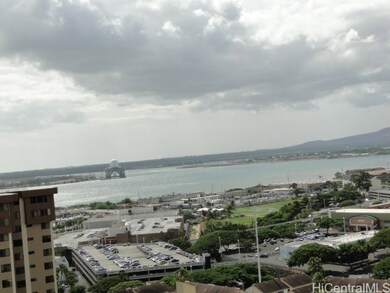 The Highlander unit 1901, Aiea, HI 96701 - photo 2