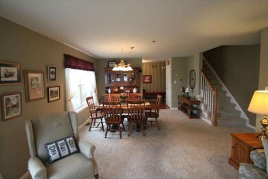 310 Jefferson Ct, Royersford, PA 19468 - photo 5