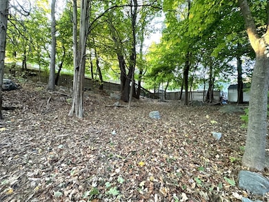 5 Graystone Rd, Stoneham, MA 02180 - photo 5