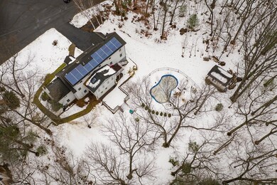 525 Johnny Appleseed Ln, Leominster, MA 01453 - photo 4