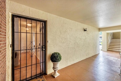 6188 80th St N unit 102, Saint Petersburg, FL 33709 - photo 3