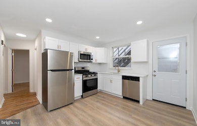 11 S Black Horse Pike unit 4B, Haddon Heights, NJ 08035 - photo 3