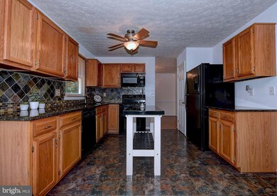 354 Butterfield Dr, Abingdon, MD 21009 - photo 5