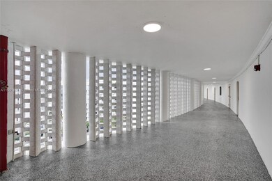 Mayfair House West unit 809, South Palm Beach, FL 33480 - photo 3