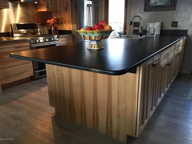 2920 Jones Ave, Anchorage, AK 99517 - photo 6