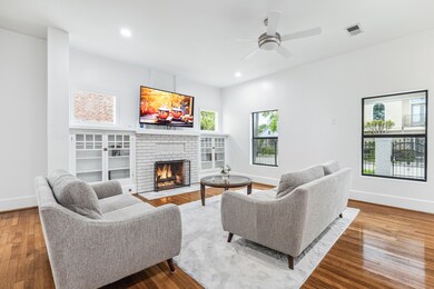 1743 Michigan St, Houston, TX 77006 - photo 6