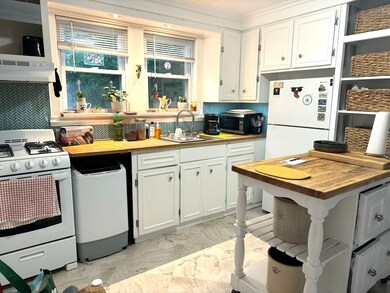 327 Lafayette St unit 3, Salem, MA 01970 - photo 5