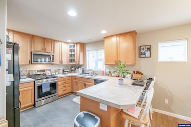 4145 Winners Circle Ave SE, Albany, OR 97322 - photo 7