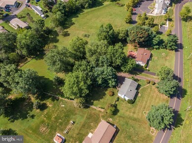 210 Highland Park Rd, Sellersville, PA 18960 - photo 4