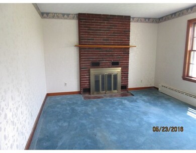 355 Burncoat St, Worcester, MA 01606 - photo 7