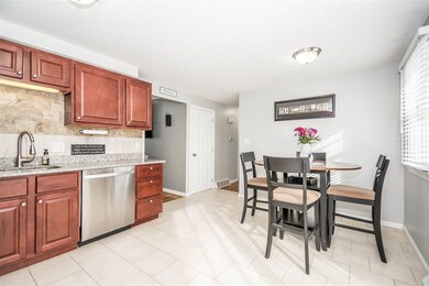 92 Langholm Dr, Nashua, NH 03062 - photo 3