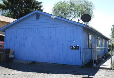 1408 Cherry Duplex Pic