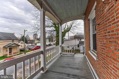 120 S Broad St unit 2ND/3RD FLOOR, Kennett Square, PA 19348 - photo 4