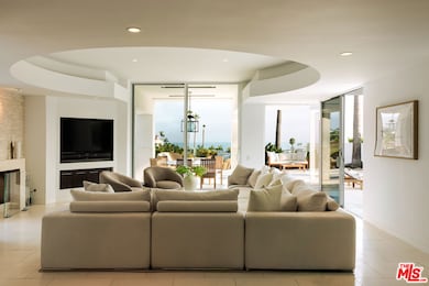 140 Irvine Cove Cir, Laguna Beach, CA 92651 - photo 7