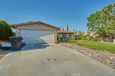 16190 Wimbleton Dr, Victorville, CA 92395 - photo 3