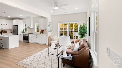 643 E 32nd St, Savannah, GA 31401 - photo 2