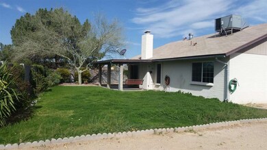 3047 W. Grandview Rd. Back yard