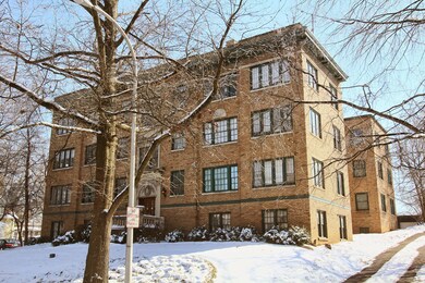 1360 Eastern Pkwy unit 16, Louisville, KY 40204 - photo 5