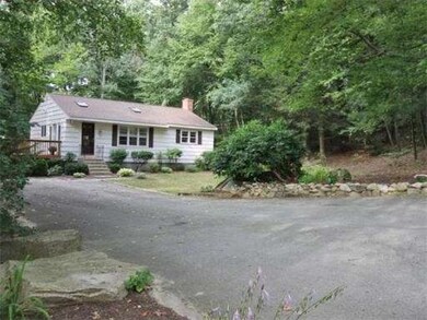 11 Amherst Rd, Hopkinton, MA 01748 - photo 2