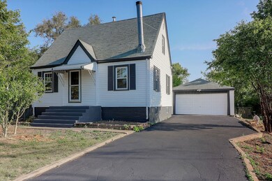 15W355 E Harvard St, Elmhurst, IL 60126 - photo 2