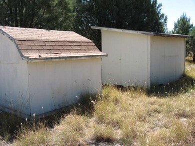 2 detached sheds