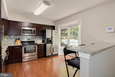 14134 Angelton Terrace, Burtonsville, MD 20866 - photo 3