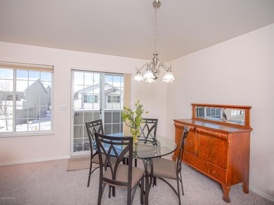 Dining Area (2)