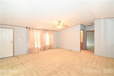 336 Lamonda Dr, Hendersonville, NC 28792 - photo 4