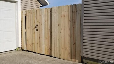 812 Murray St, Wapakoneta, OH 45895 - photo 5