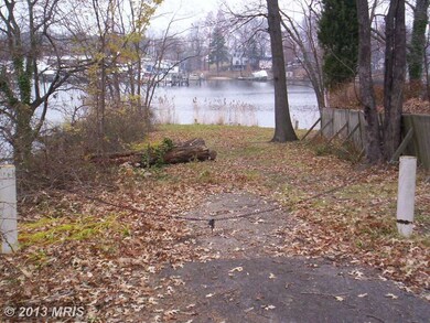 1302 North Rd, Pasadena, MD 21122 - photo 4