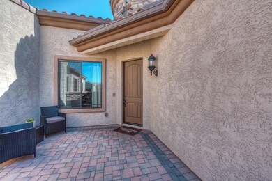 002_Front Entry