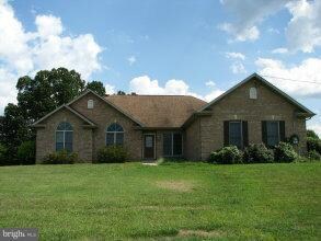 825 Parkview Estates Rd, Luray, VA 22835 - photo 5