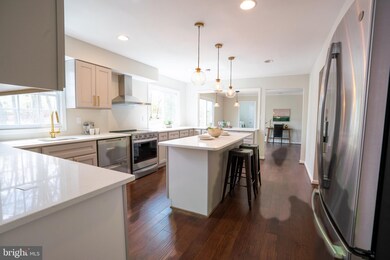 11913 Falls Rd, Potomac, MD 20854 - photo 5