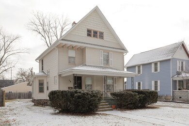 38 Garrison Ave-102